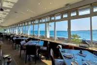 Haven Hotel - breakfast
