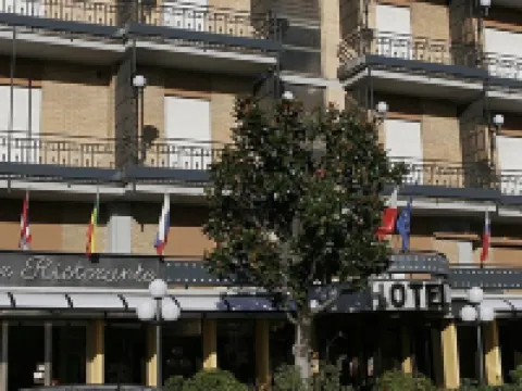 芬娜酒店 納爾尼酒店