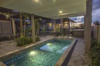 Villa Paddy - Private Pools