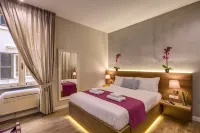 The Spanish Suite Piazza di Spagna - Bed and Breakfasts