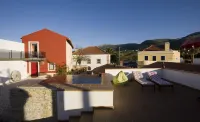 Artvilla Hôtels à : Triana