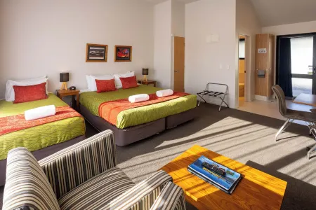 Alpine Glacier Motel