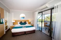Manly Marina Cove Motel Hotels in Wynnum
