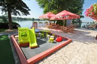 Apartmánový Wellness Garni Hotel Relax Hotels in Senec