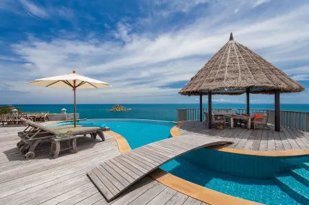 Villas Sabai Jai Отели рядом с достопримечательностью «Koh Tao Scuba Club»