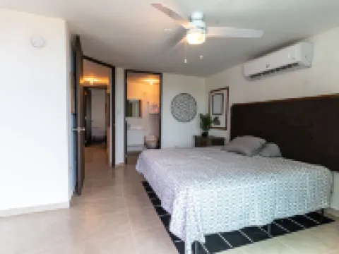 3 Bedroom Oceanfront Beach House Hotels in Isabela