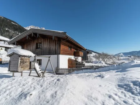 Chalet in Leogang Near Ski Slopes