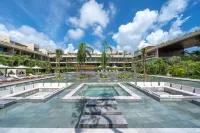 Mistiq Luxury Condo