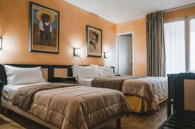 Hôtel & Résidence le Subrini Hoteles en Porto