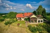 Holiday House Podhamer Marijan
