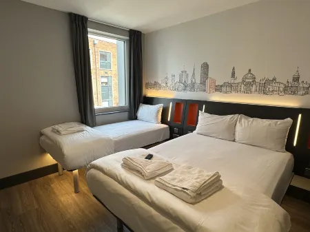 EasyHotel Cardiff
