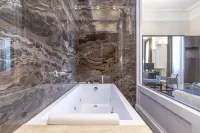 多莫斯國際飯店