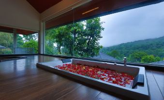 Silent Brook Resort - Coorg