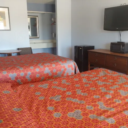 Brooks City Executive Inn