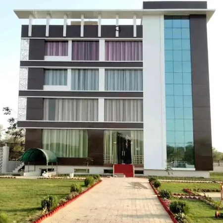 Hotel Dev Resort
