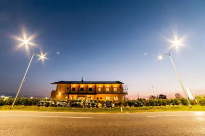 Hotel Terre Dei Salici Các khách sạn ở Province of Cuneo