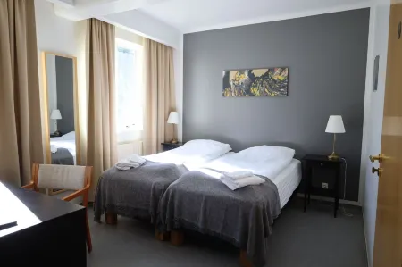 Hotel Varmahlíd Отели рядом с достопримечательностью «Bifröst»