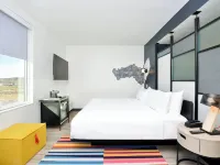 Aloft North Kansas City Hotels in North Kansas City