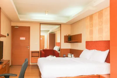 Cozy Stay Studio Apartment (No Kitchen) at Metropark Condominium Jababeka فنادق في South Cikarang