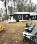 Cabin at The Dock Of The Bay -Lakefront w/Mooring