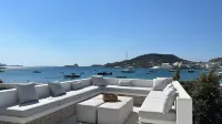 Milos AquaBliss Beachfront Villas