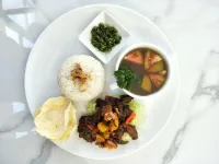 Grand Senyum Hotel - Aamiainen
