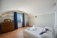 Casa Cimino B - A Romantic Retreat Among the Stairs of Praiano