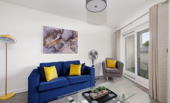 Town Center 2 Bed Serviced Apartment 8
