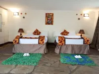 Davinci Gorilla Lodge