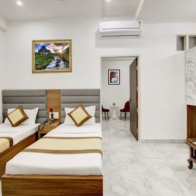 Hotel S B Inn Paharganj Các khách sạn gần Nhà thờ Hồi giáo Jama