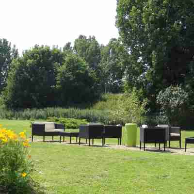 BritHotel Rouen Sud Val de Reuil Hotel Exterior