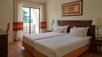 The Navigator - Palm Oasis Alvor Hotels in Mexilhoeira Grande