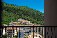 Rooftop Apartments & Rooms