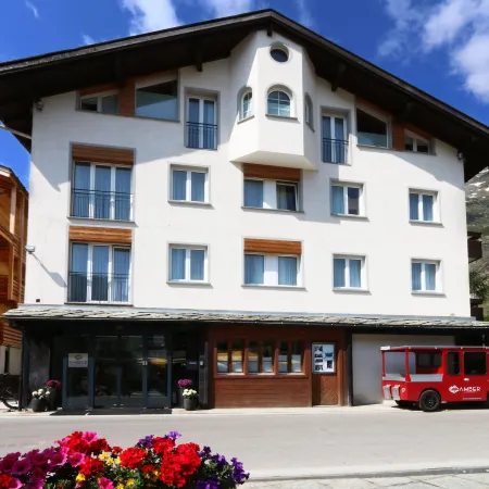 Amber Ski-in/Out Hotel & Spa