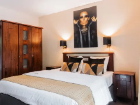 ベスト ウェスタン プラス トルンハウト シティ ホテル トゥルンホウトのホテル