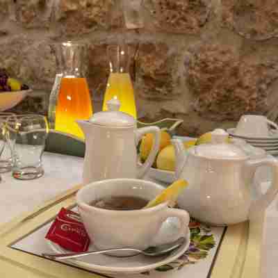 Hotel Gangi Dining/Meeting Rooms