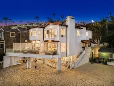 إسكونديدو إسكايب Hotels near Escondido Falls