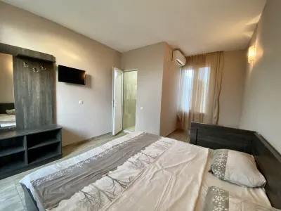 查理飯店 住宿飯店