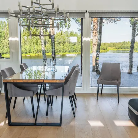 Exclusive Villa Wikkelä Ranua with Sauna & Jacuzzi