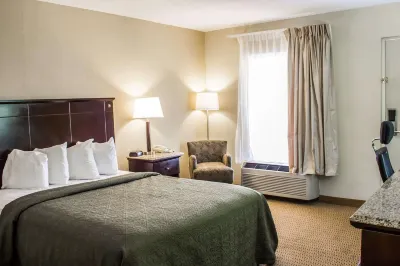 Quality Inn & Suites Hotels in Wilson
