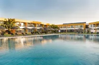 Vila Park Nature & Business Hotel - Pools
