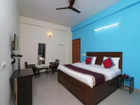 Hotel Akash Palace
