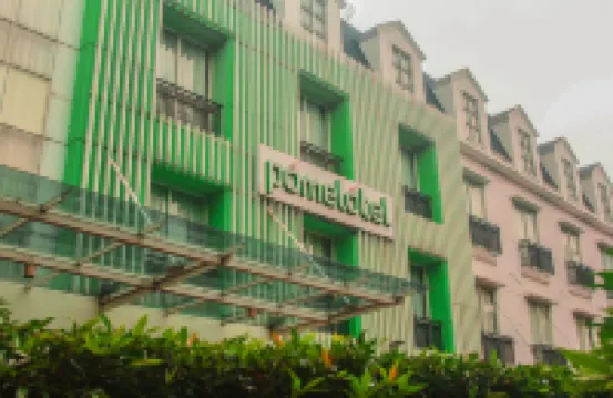 โรงแรมโปเมโลเทลปัตราคูนิงกันจาการ์ตา โรงแรมใกล้สถานทูตเลบานอน