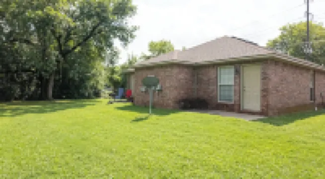 Sparkling Fort Smith Duplex, A+ Location