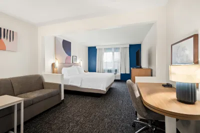 Spark by Hilton Moline Quad Cities
