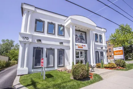 The Willowdale Hotel Toronto North York Отели рядом с достопримечательностью «Торонто Ботаникал Гарден»