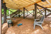 Unique Treehouse Community in Nature's Embrace - Enchanting Retreats 볼드윈 호텔