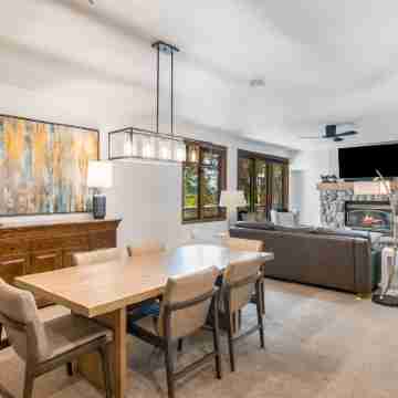 Christie Club 306 Rooms