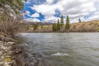 Gourmet Kitchen and Stunning Outdoor Deck - Elegant Luxury Retreat