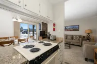 Cozy Retreat with Mountain Views and Clubhouse Access - Inviting Haven Hotels in Tabernash